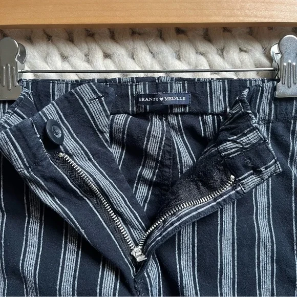 Brandy Melville Tilden high-rise Stripped Pants | xsmall - Picture 12 of 14
